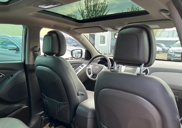 Hyundai ix35 cena 39900 przebieg: 216800, rok produkcji 2011 z Miłosław małe 781